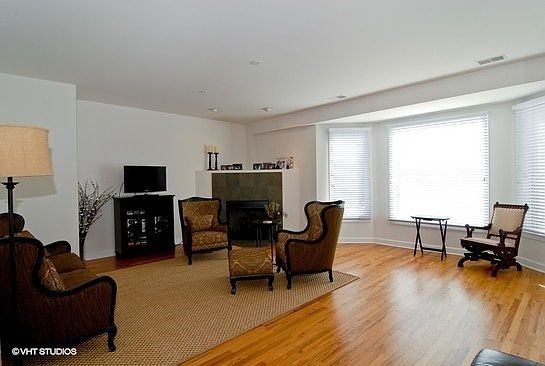 3rd image of 110 S Marion St Unit 406
