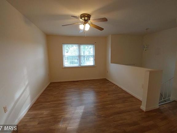 3rd image of 8272 Ahearn Dr