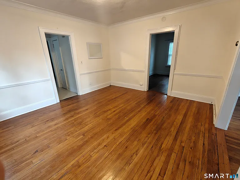 143 Dover Rd — Photo 14