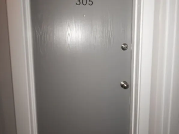 Renovated Units in Ft Mitchell, 2531 Dixie Hwy #105, Fort Mitchell, KY 41017