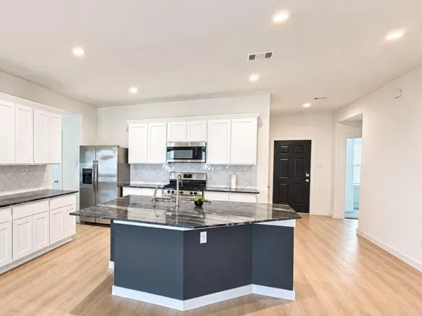 1319 Sea Breeze Way, Rosharon, TX 77583