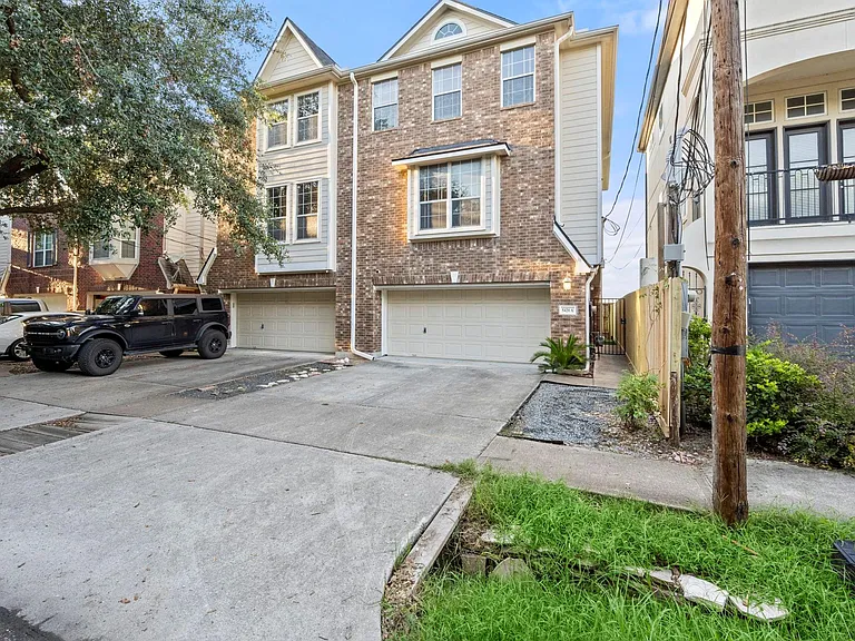 5420 Kansas St #A — Photo 2