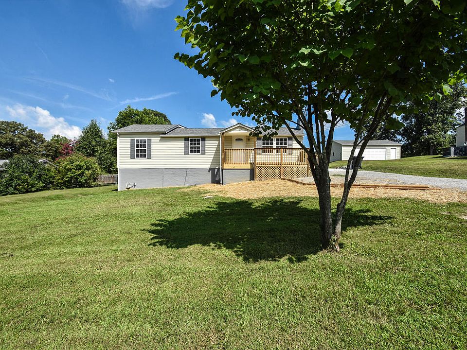 1st image of 507 Black Oak Dr