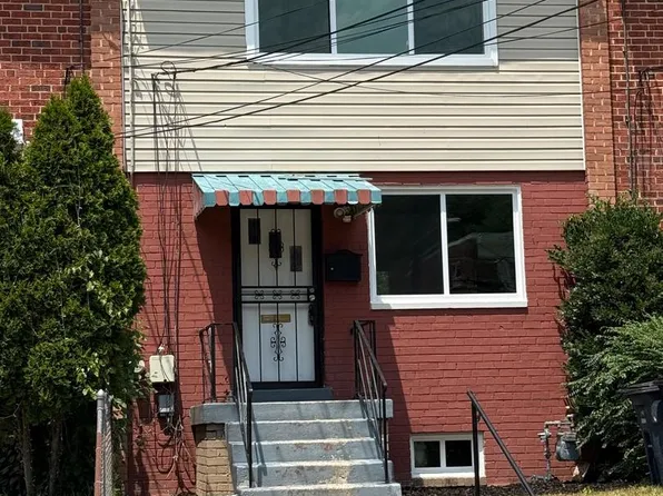 5826 Jamestown Rd, Hyattsville, MD 20782