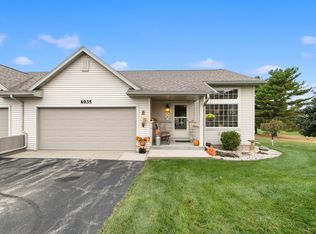 6035 Saddle Rdg #6035, Portage, WI 53901