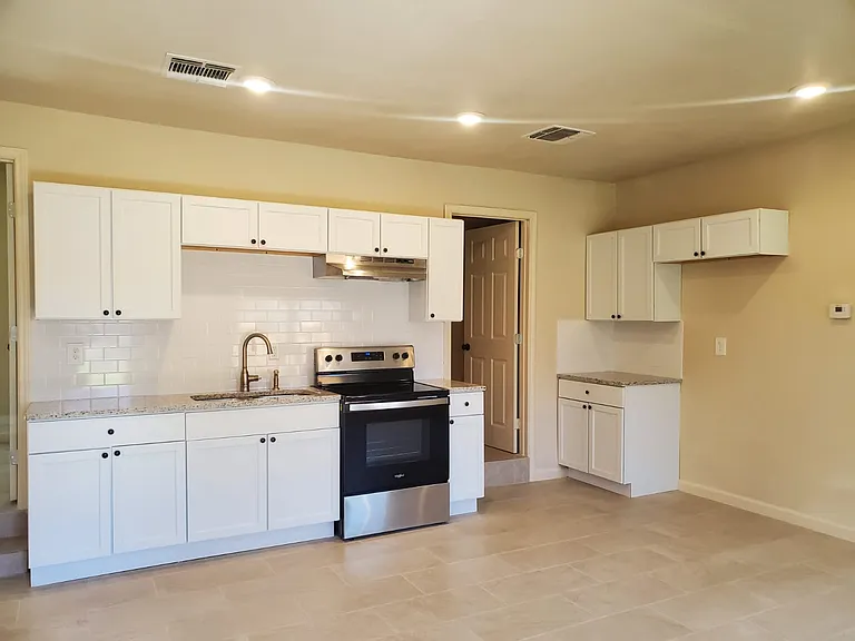 118 Esmeralda Dr #103 — Photo 29