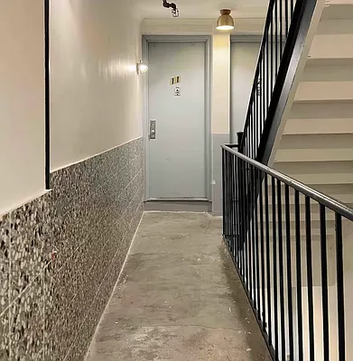 Rented by The Agency | media 25