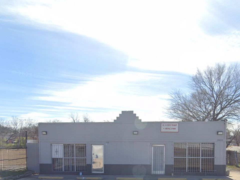 1st image of 3500 E Lancaster Ave