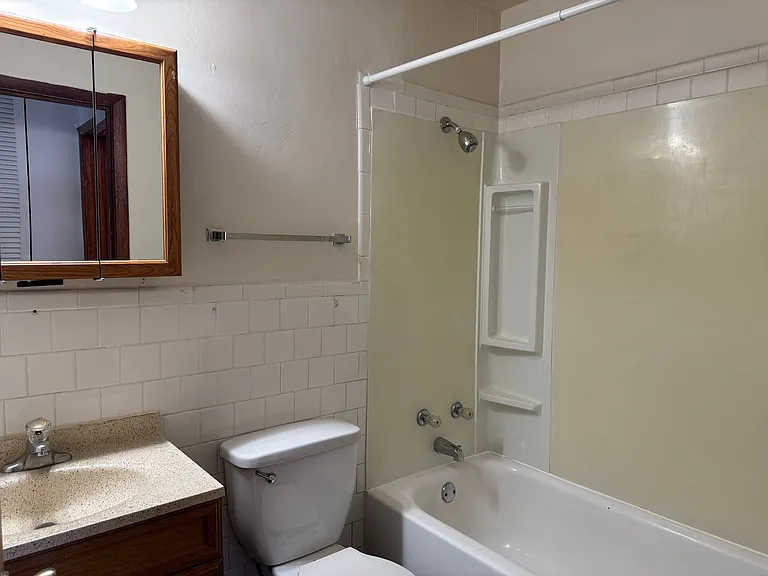 College Park Apartments — Photo 85
