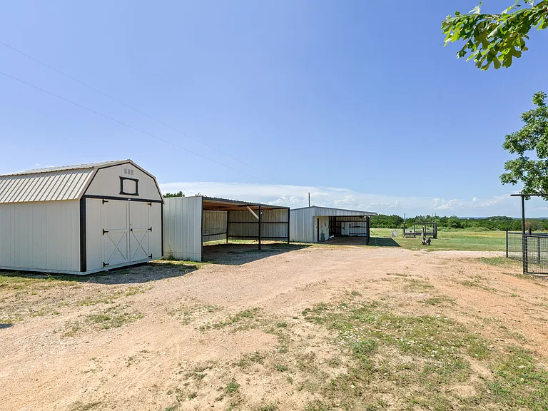 920 County Road 224 — Photo 24