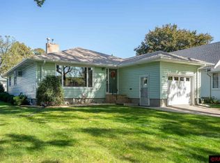304 Maple St SE, Sleepy Eye, MN 56085