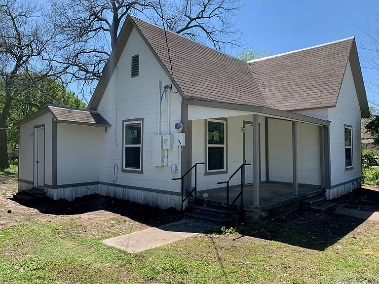 1012 Fay St — Photo 12