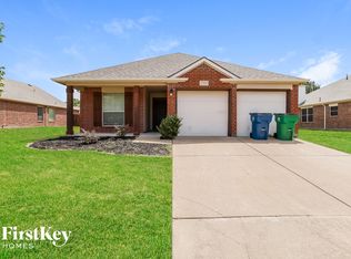 108 Coyote Run, Waxahachie, TX