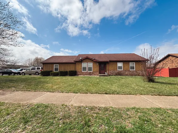 1330 Ash Ct, Martinsville, IN 46151