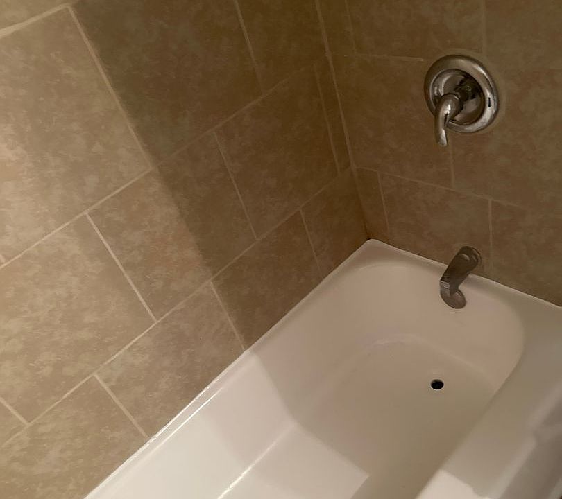 1st image of 1006 Forest Ct #B04-1034-0