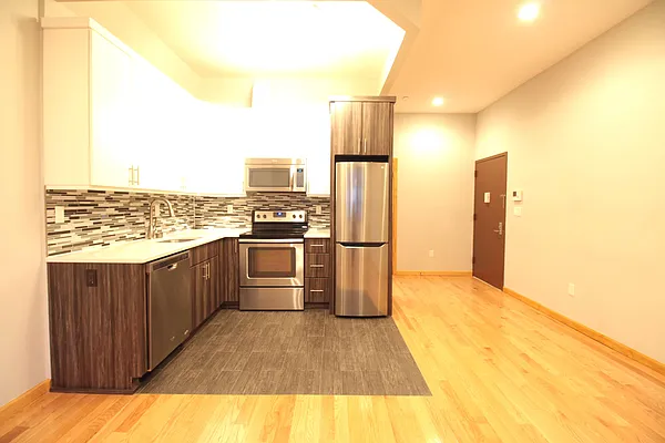 Rented by Compass | media 20