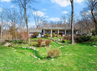 293 Rocky Rapids Rd, Stamford, CT 06903