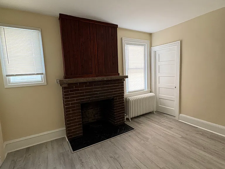 125 Sibley Ave #B — Photo 8