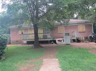 5808 Palmer Dr, Charlotte, NC 28212