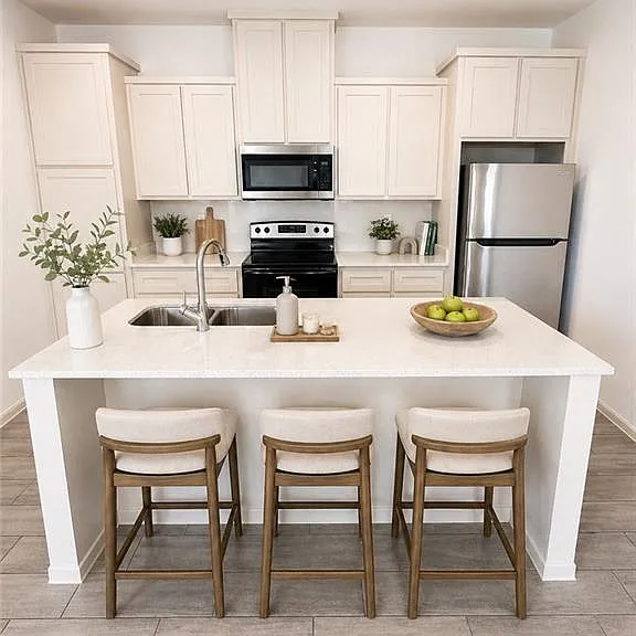 1505 Shavano Dr #3 — Photo 4