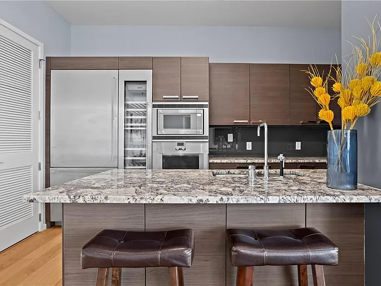 45 Ivan Allen Jr Blvd NW #2506 — Photo 14