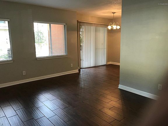 3rd image of 1800 Park Ave APT 461