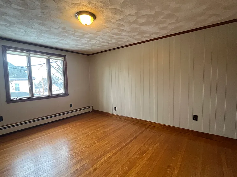 4 Gardner St #2 — Photo 7