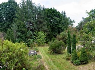 256 Bridge Rd, Northampton, MA 01062