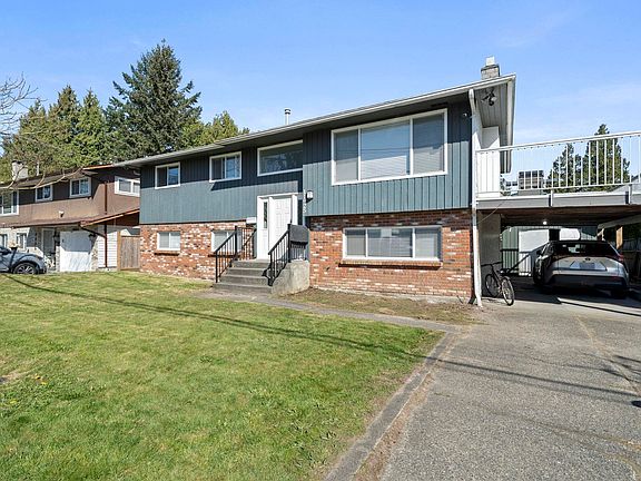 2nd image of 11925 92a Ave