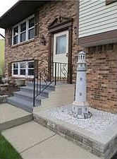 2nd image of 6605 Parkwood Dr