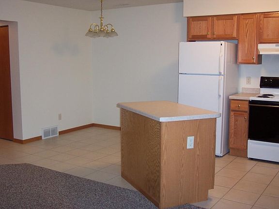4th image of 1222 Mark Ave APT 1
