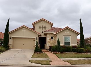 2 Silent Way Dr, Sugar Land, TX 77498