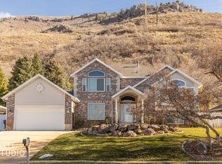 2522 N 1600 E, North Ogden, UT 84414