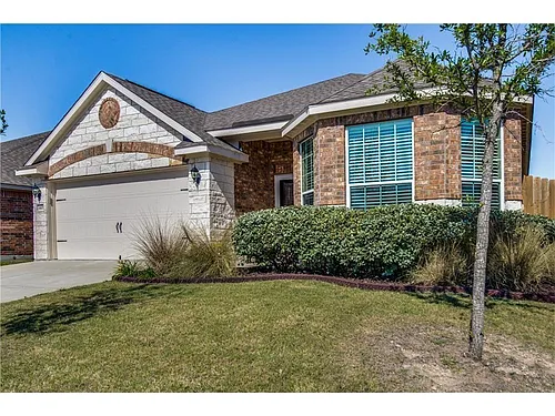 1805 Sweet Gum Dr Photo 1