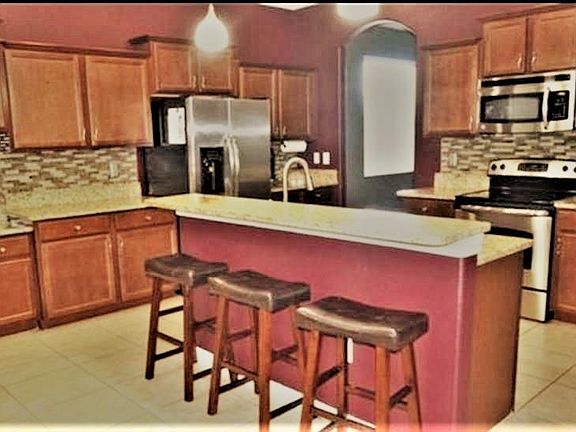 5th image of 2313 Dakota Rock Dr