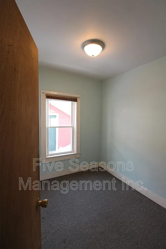 1 bed, 1.0 bath, 550 sqft, $1,250 — Photo 3