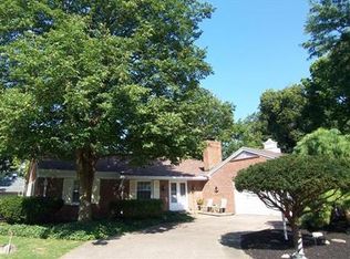 3750 N Karwood Dr, Port Clinton, OH 43452