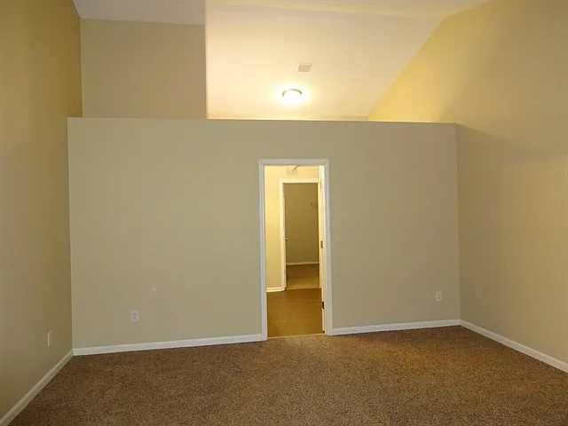 11730 Sinclair Dr — Photo 12