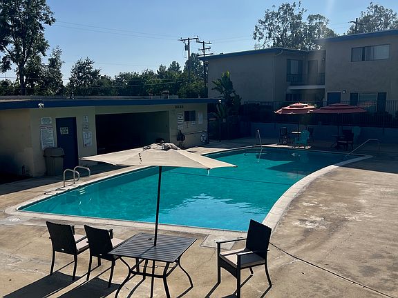 3rd image of 750 W Bonita Ave APT 4