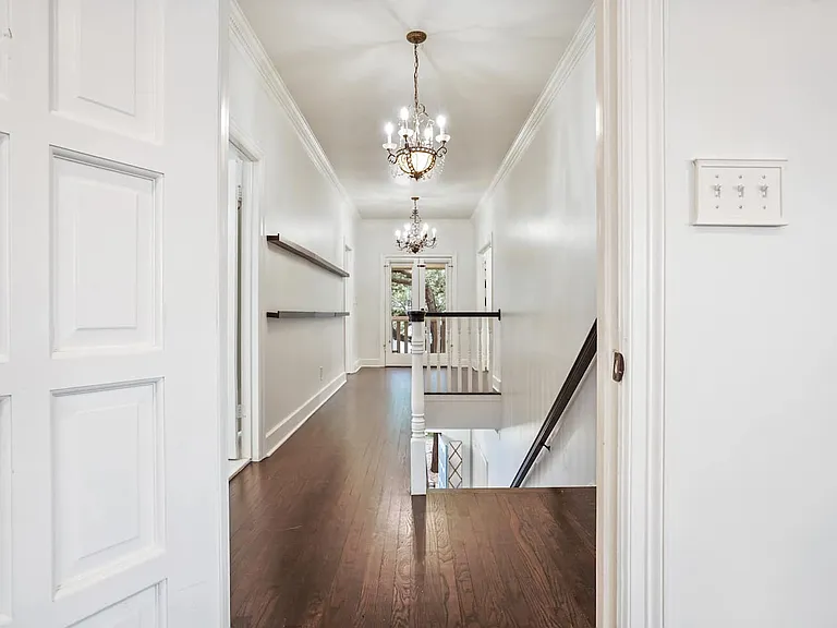 1802 Brackenridge St — Photo 18