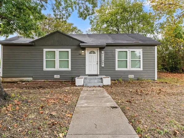 1401 Texas St, Mart, TX 76664