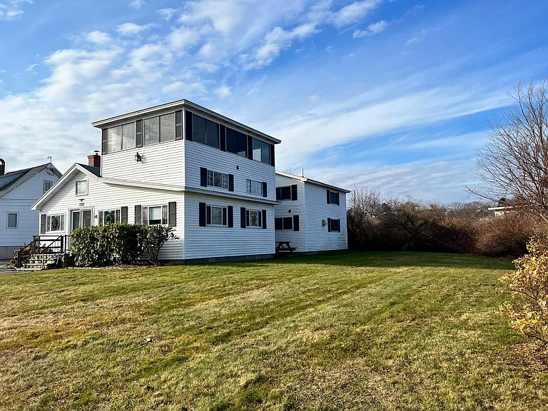 180 Nubble Rd — Photo 2