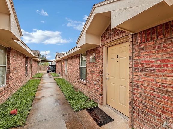 3rd image of 2309 W Candlelight Ln #7