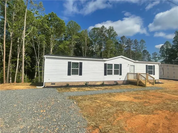 2706 Sowers Rd, Linwood, NC 27299