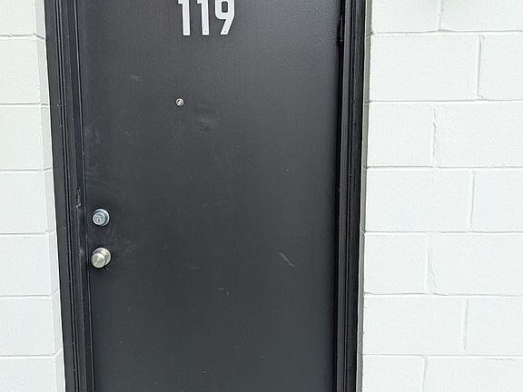 2nd image of 119-125 SE 13th Ave #119-R-3101