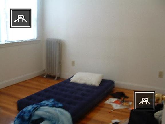 5th image of 21 Egremont Rd #1