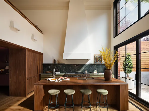 487 Henry Street image 1 of 36