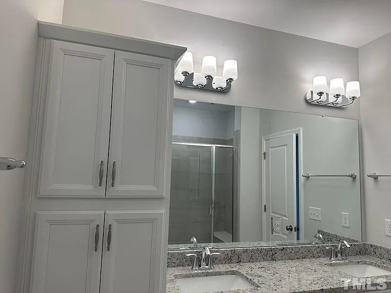 1078 Manorhaven Dr — Photo 19