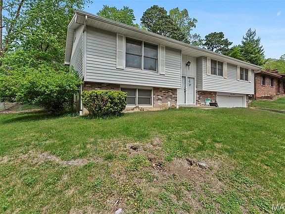 2nd image of 1826 Recardo Dr