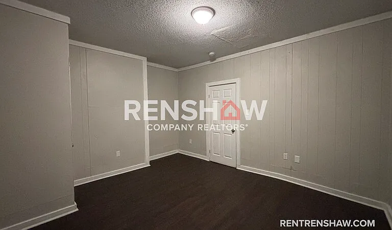 689 Baltimore St — Photo 7